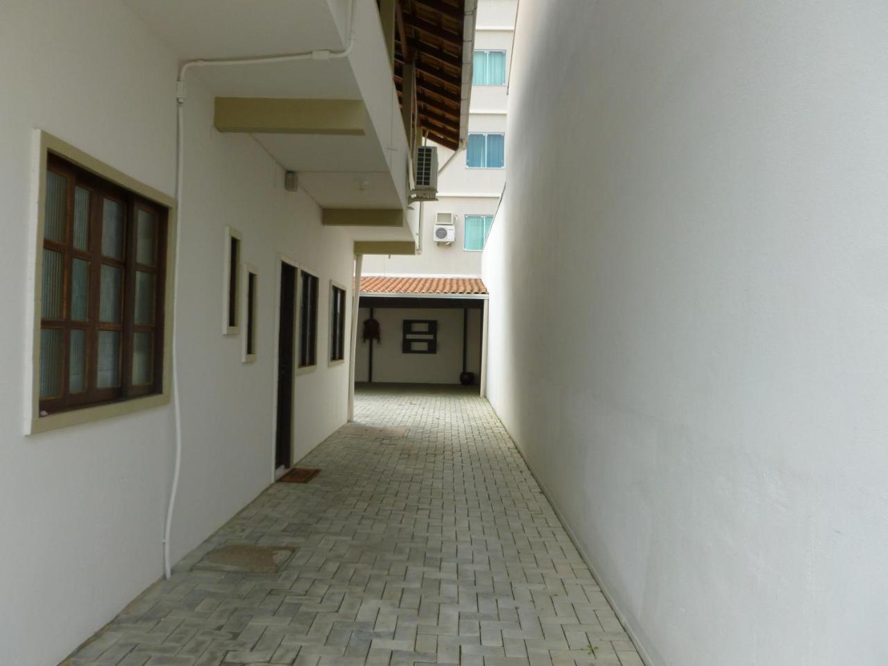 Apartamentos Bombinhas - 140 Metros Da Praia Exterior foto
